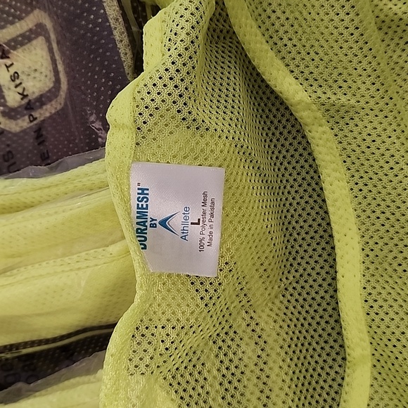 Set 1-12 of practice jerseys.  New in bag.  Size Large - Picture 2 of 6